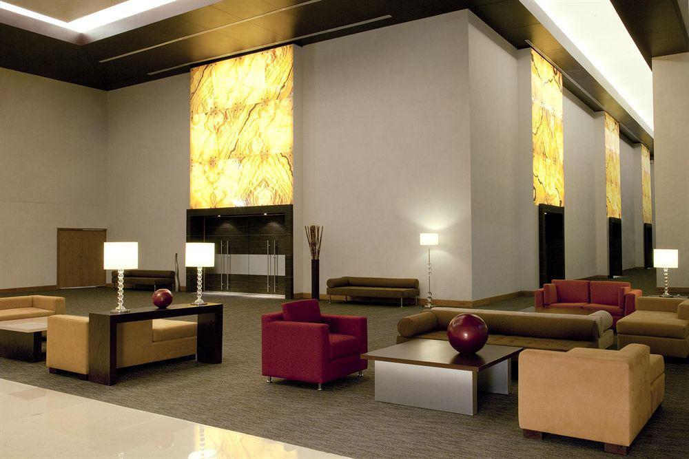 Hotel Nh Collection Airport T2